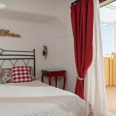 Degli Dei Luxury House