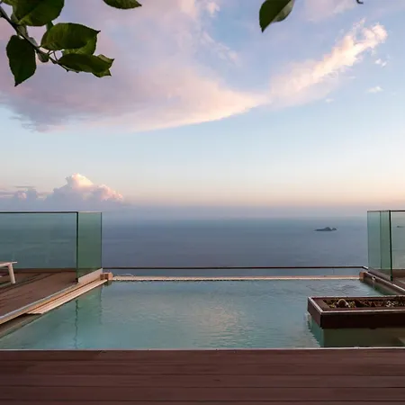 Degli Dei Luxury House *