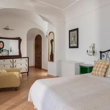 Degli Dei Luxury House